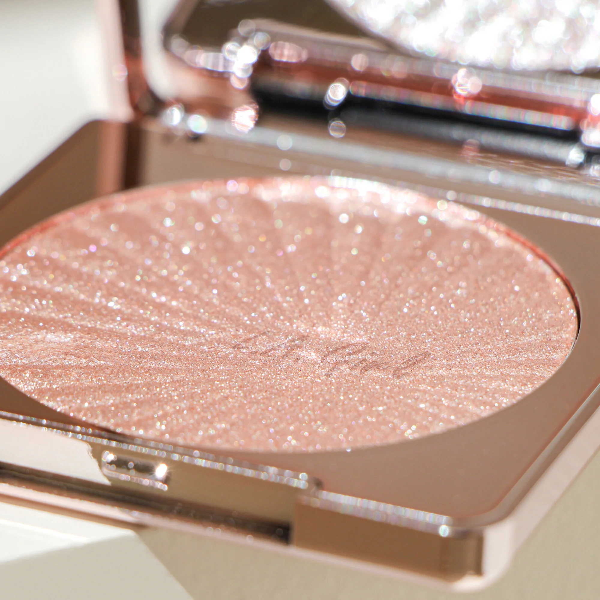 Highlighter Shimmer & Sparkle - Image 7