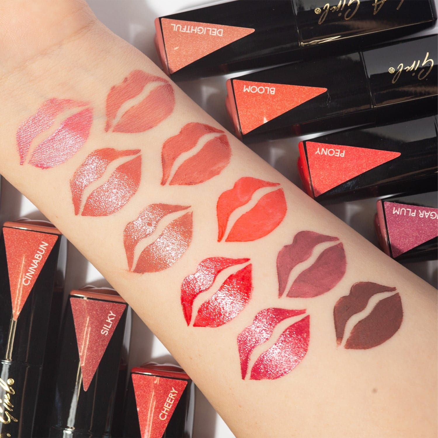 Lip Attraction Lipstick - Image 23