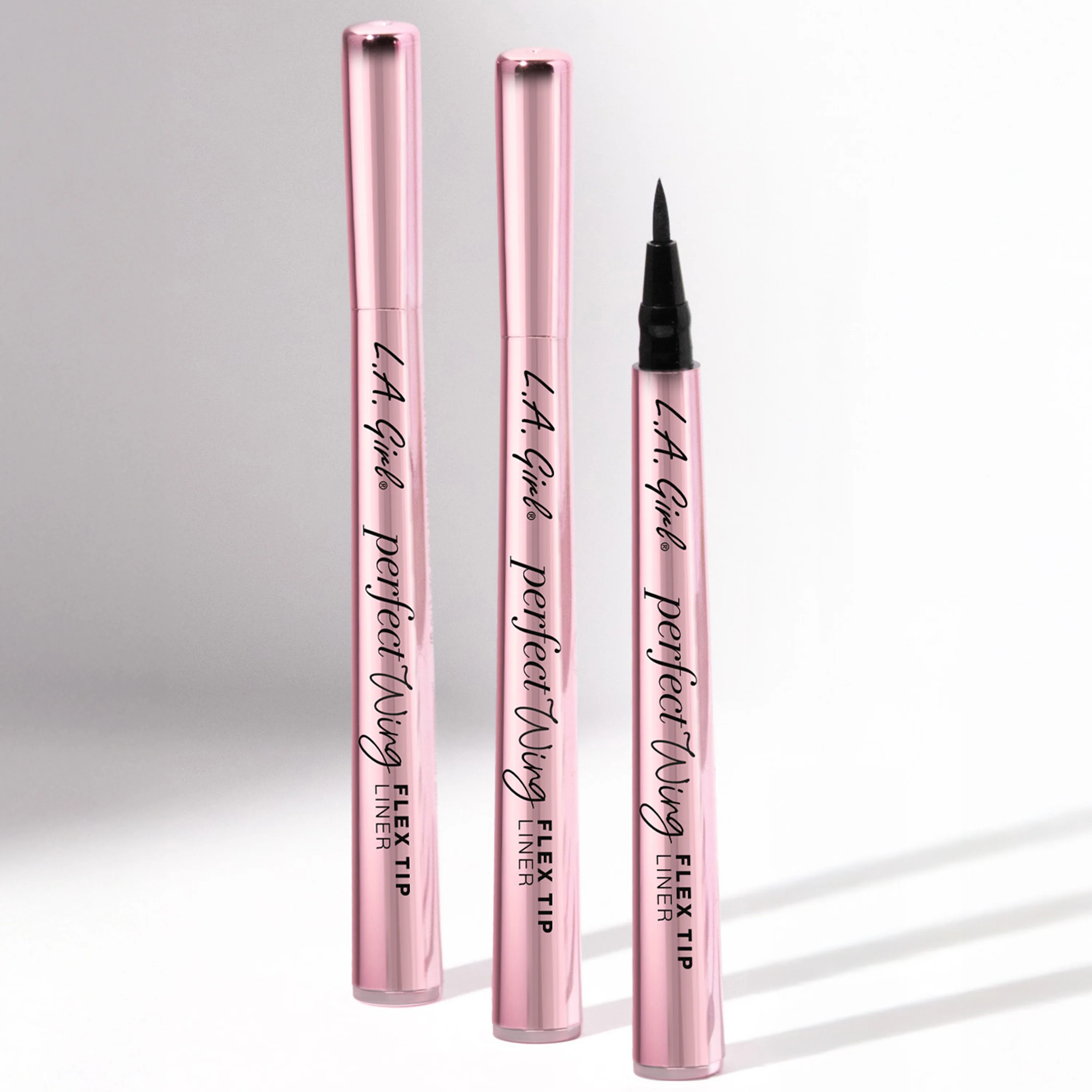 Perfect Wing Flex Tip Liquid Liner - Image 5