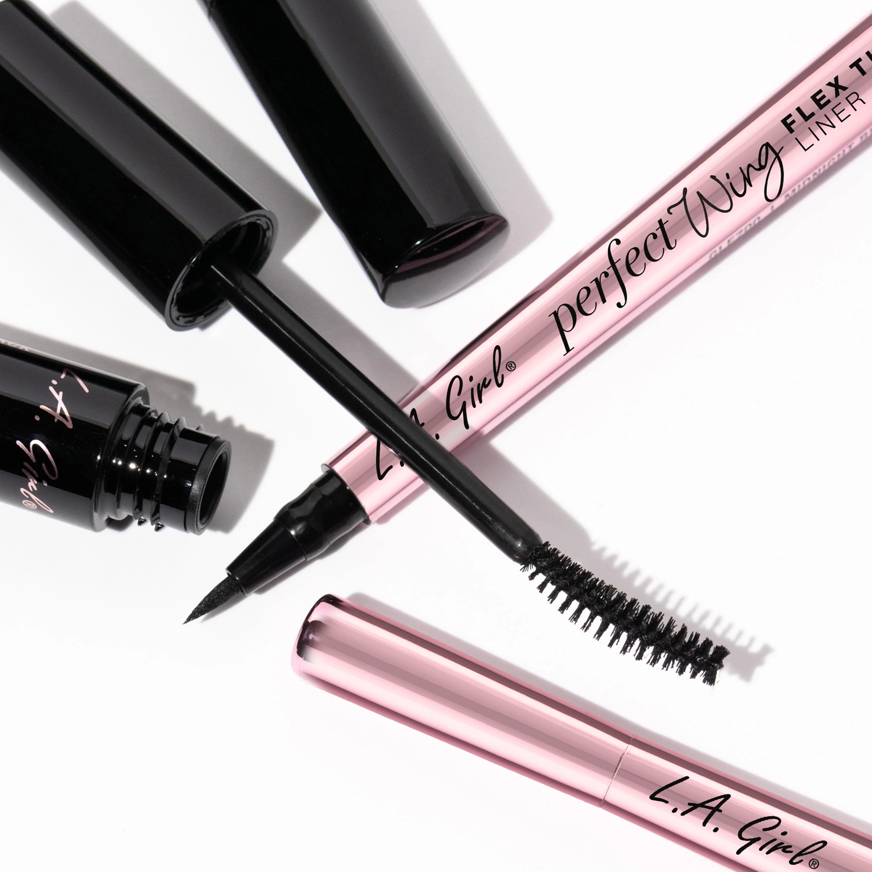 Perfect Wing Flex Tip Liquid Liner - Image 7