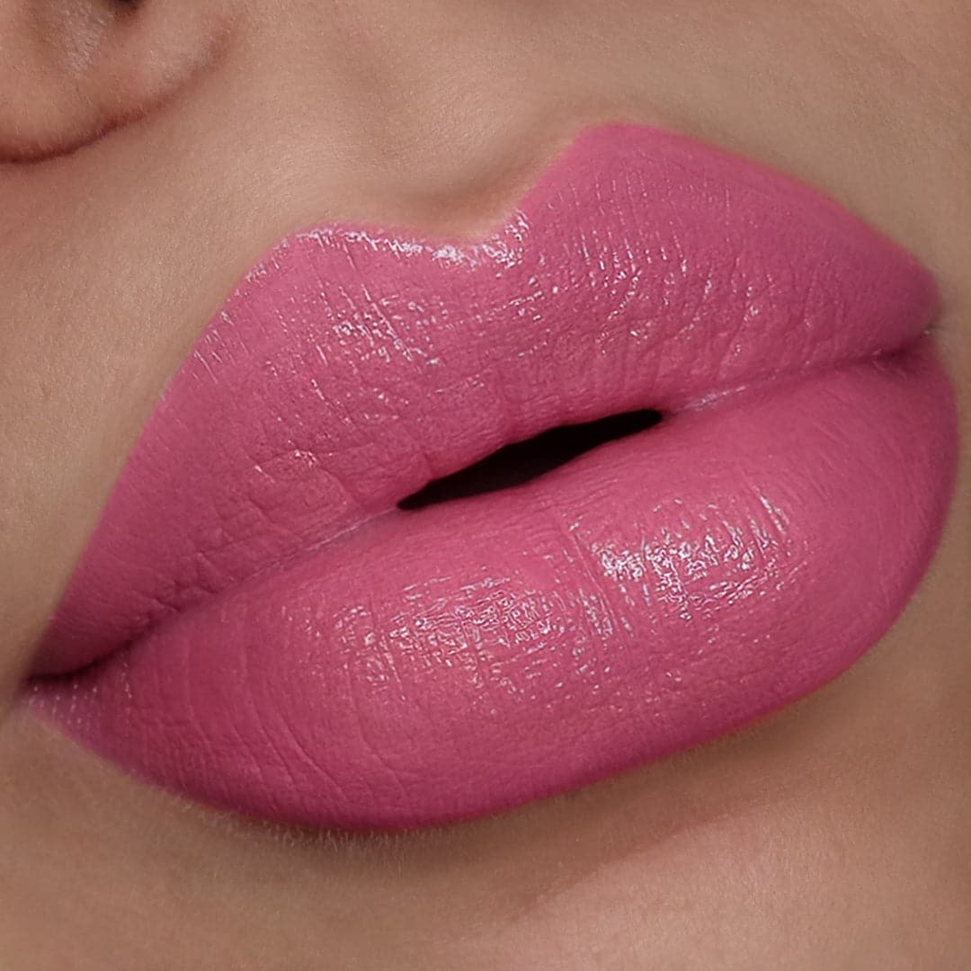 Pretty & Plump Plumping Lipstick - Image 13