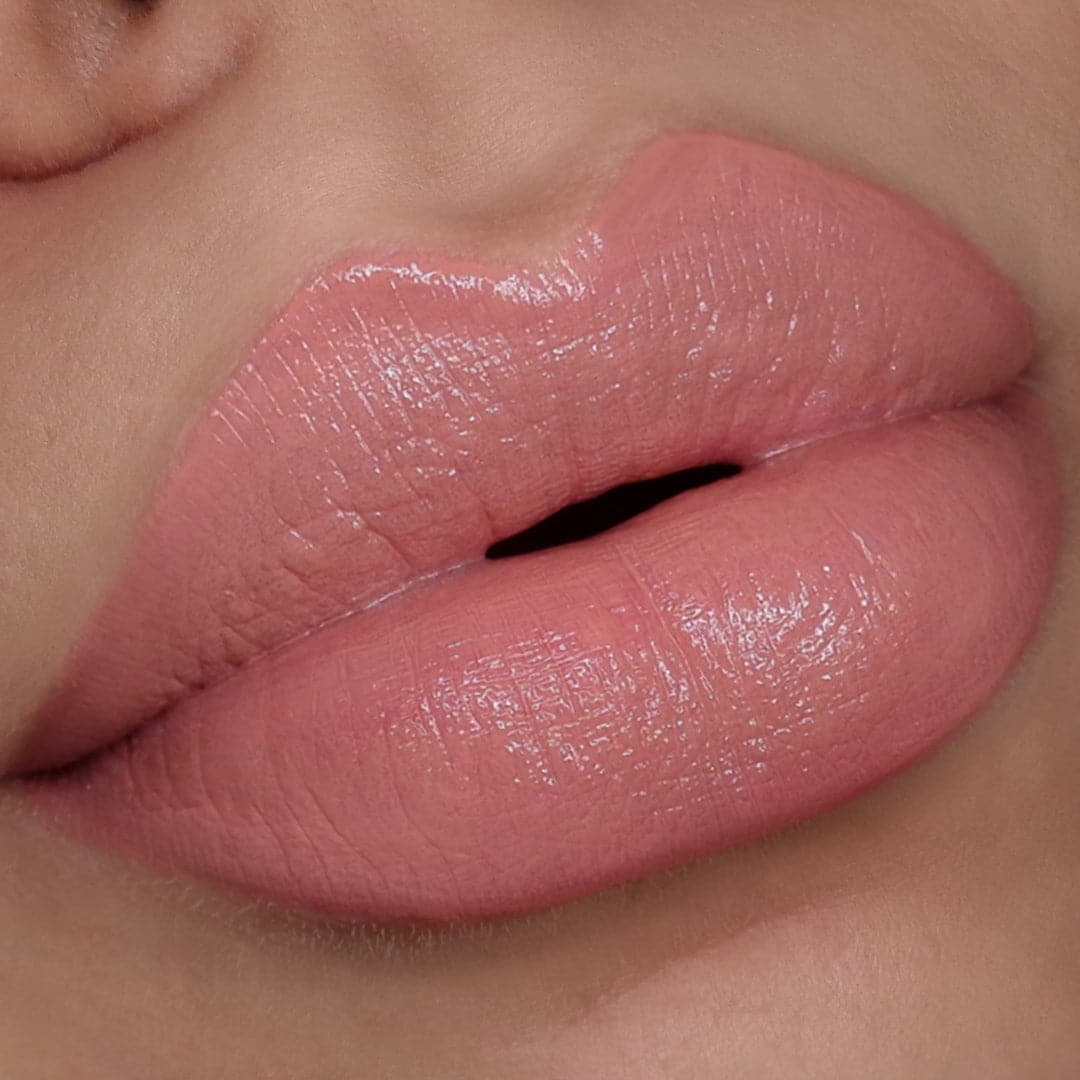 Pretty & Plump Plumping Lipstick - Image 15